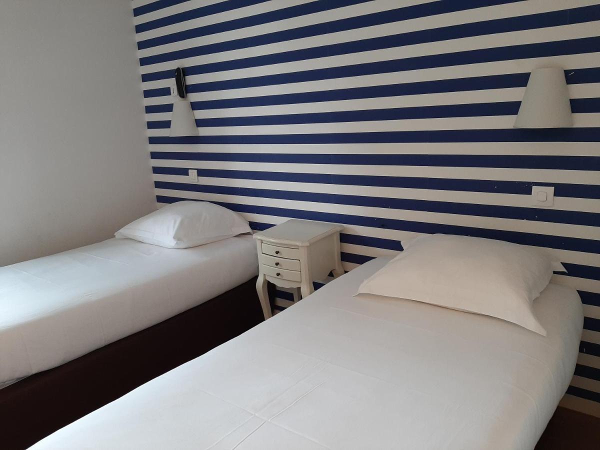 Le Royalty Hotel Angers Ngoại thất bức ảnh